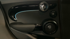 MINI Hatchback 1.5 Cooper Exclusive 5dr Auto Petrol Hatchback